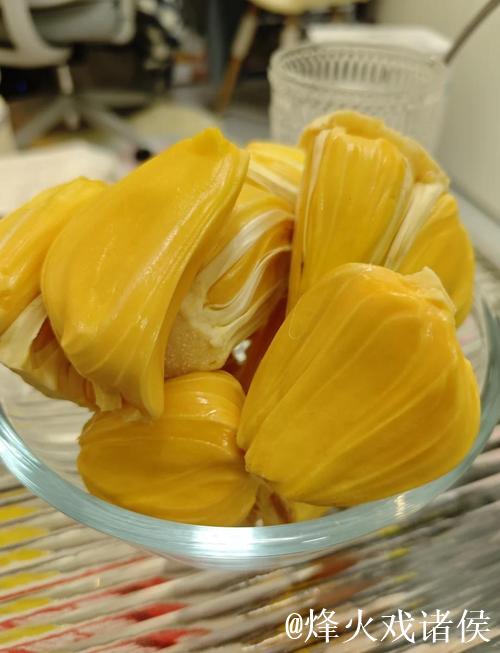 国内精品自在自线菠萝蜜视频